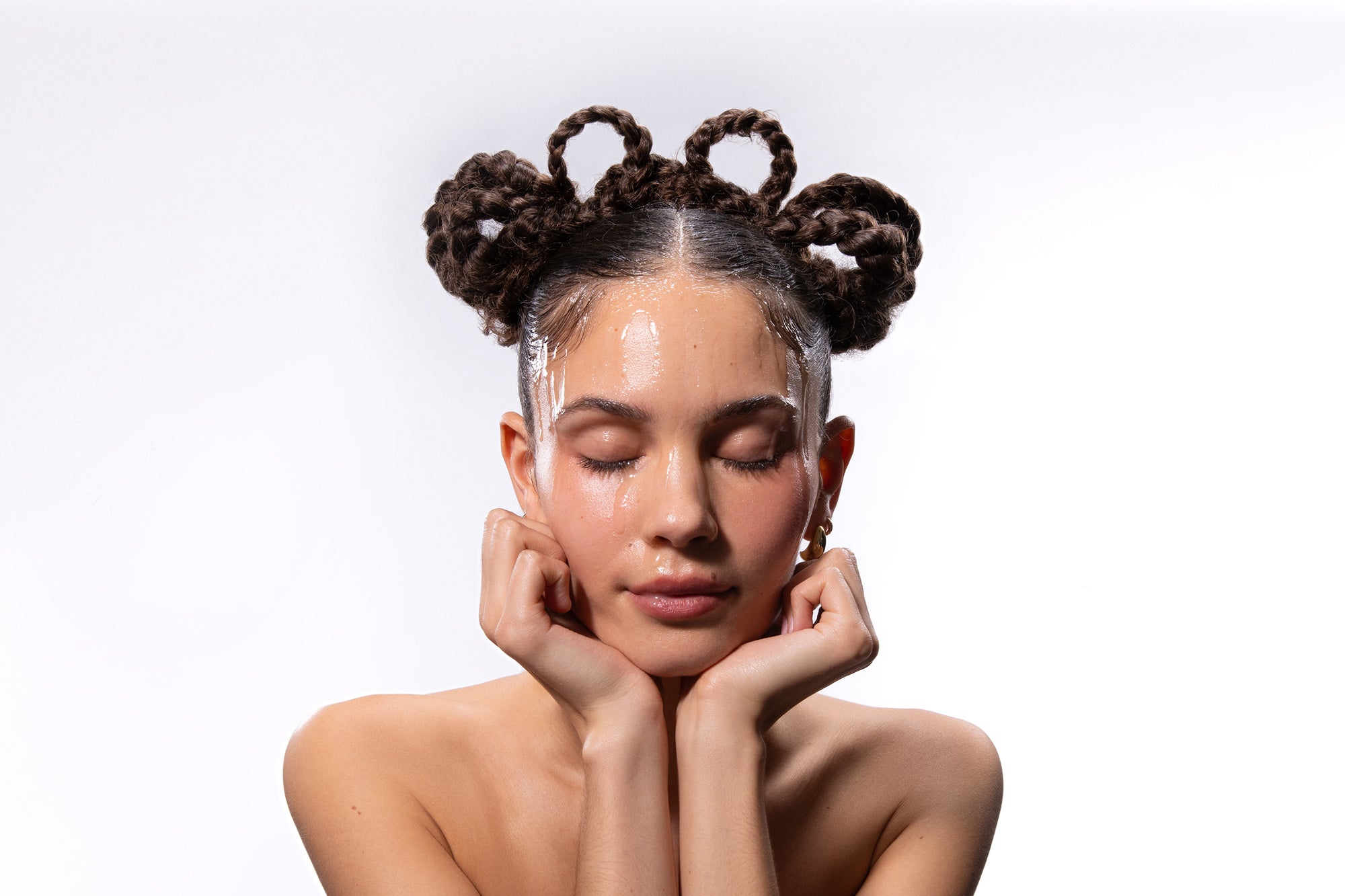 Is Rosemary Oil Good for Hair? The Science Behind the Viral Trend